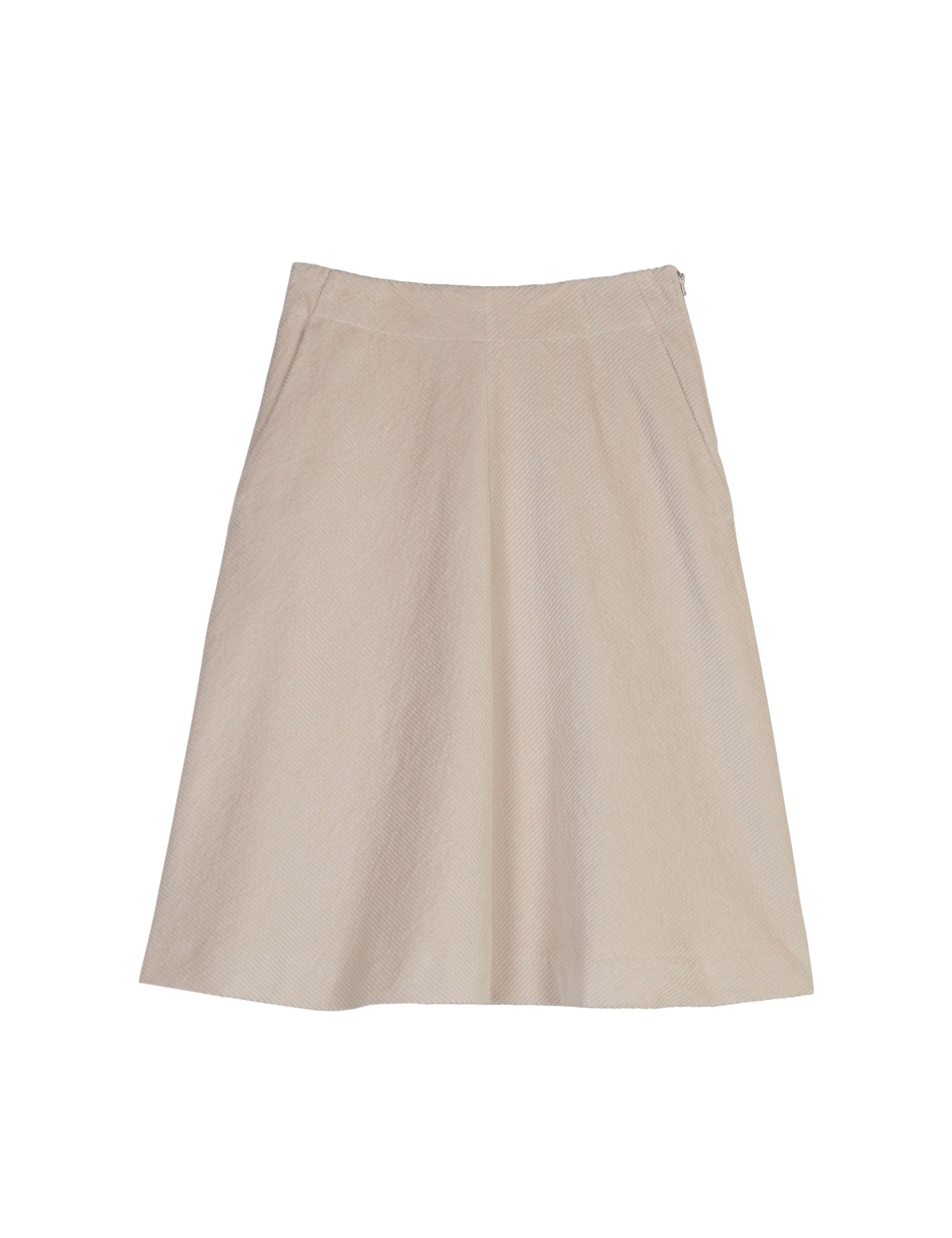 Creme colored corduroy skirt with pockets