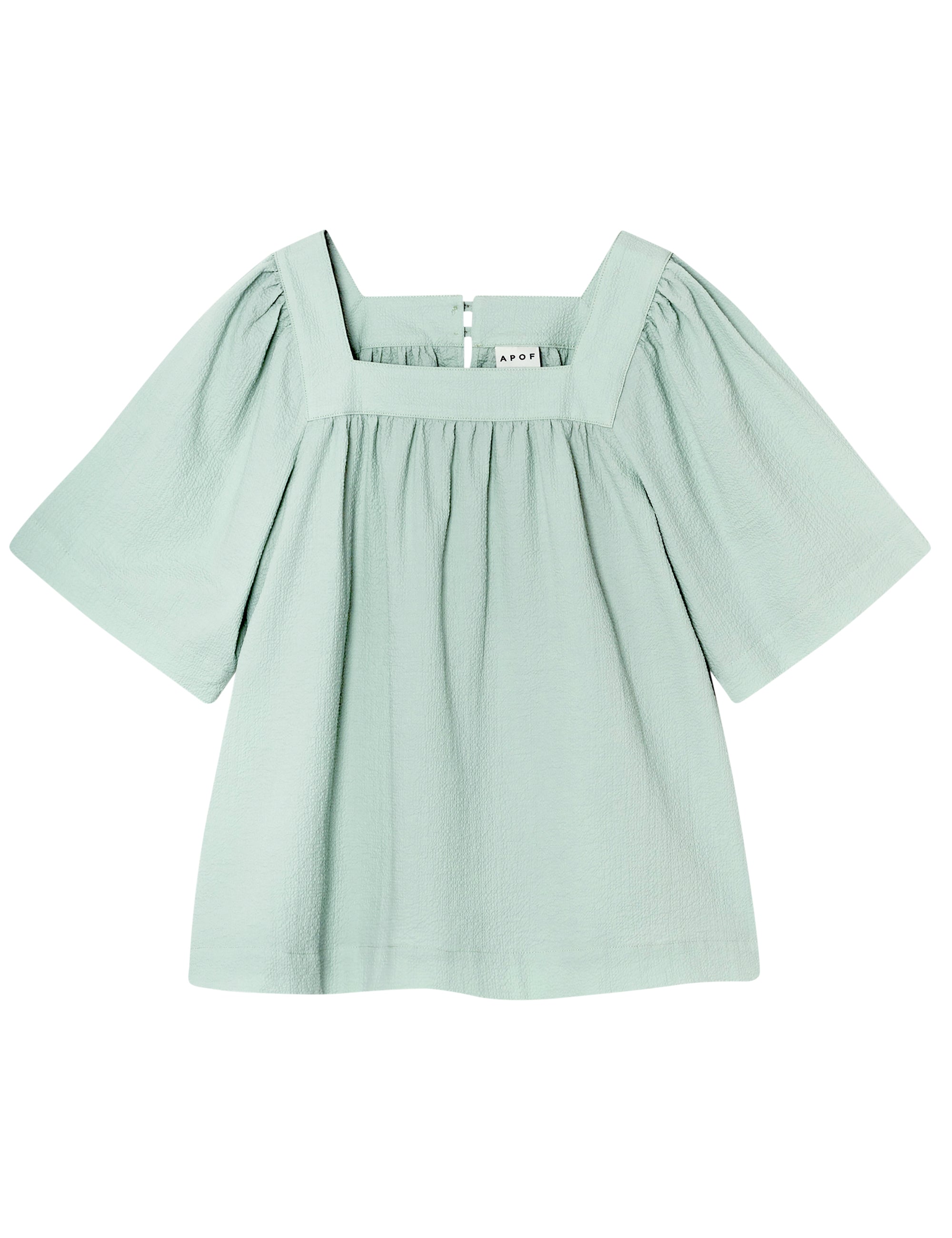 Loose ft light blue summer shirt with short sleeves in soft seersucker