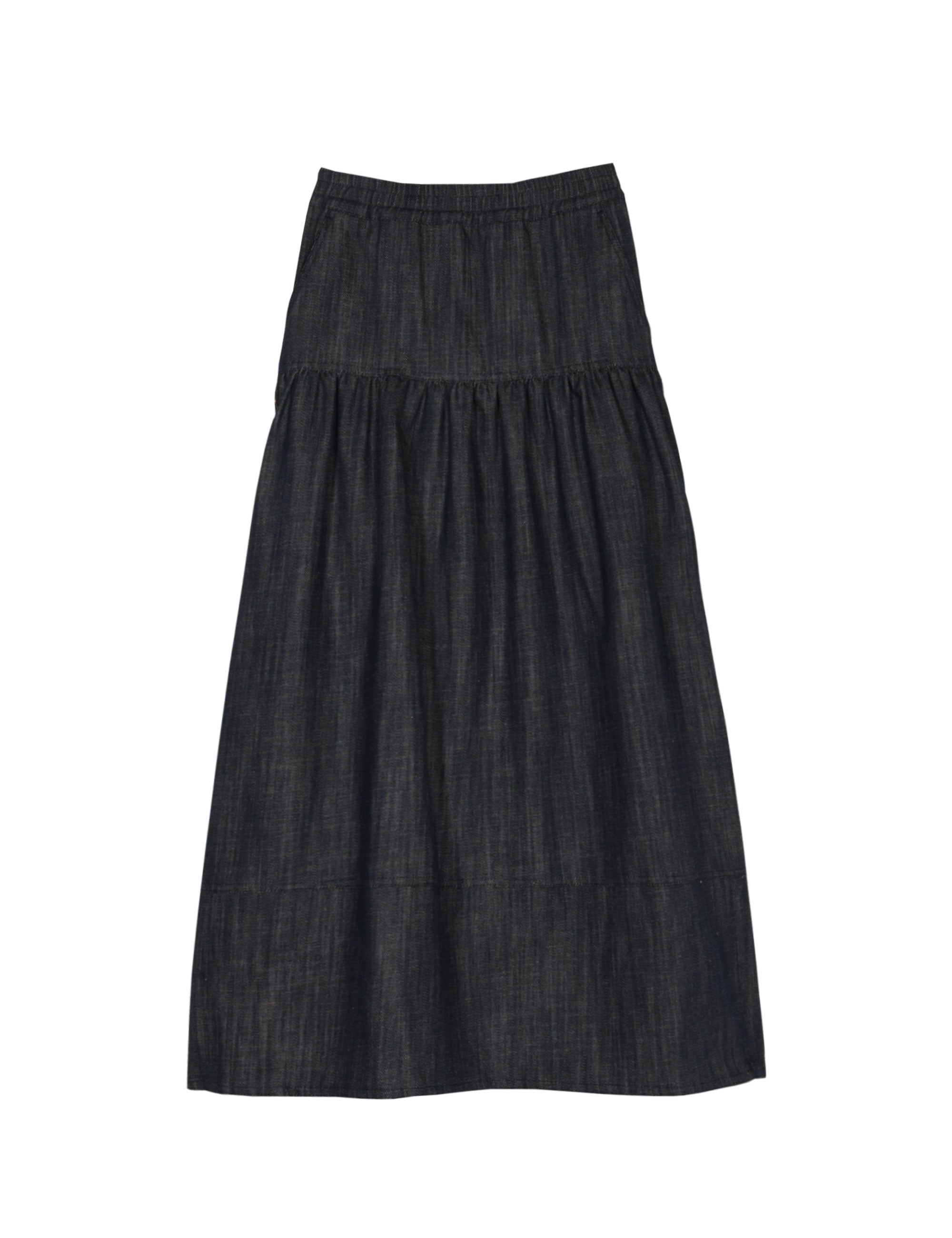 Long skirt in dark blue denim fabric