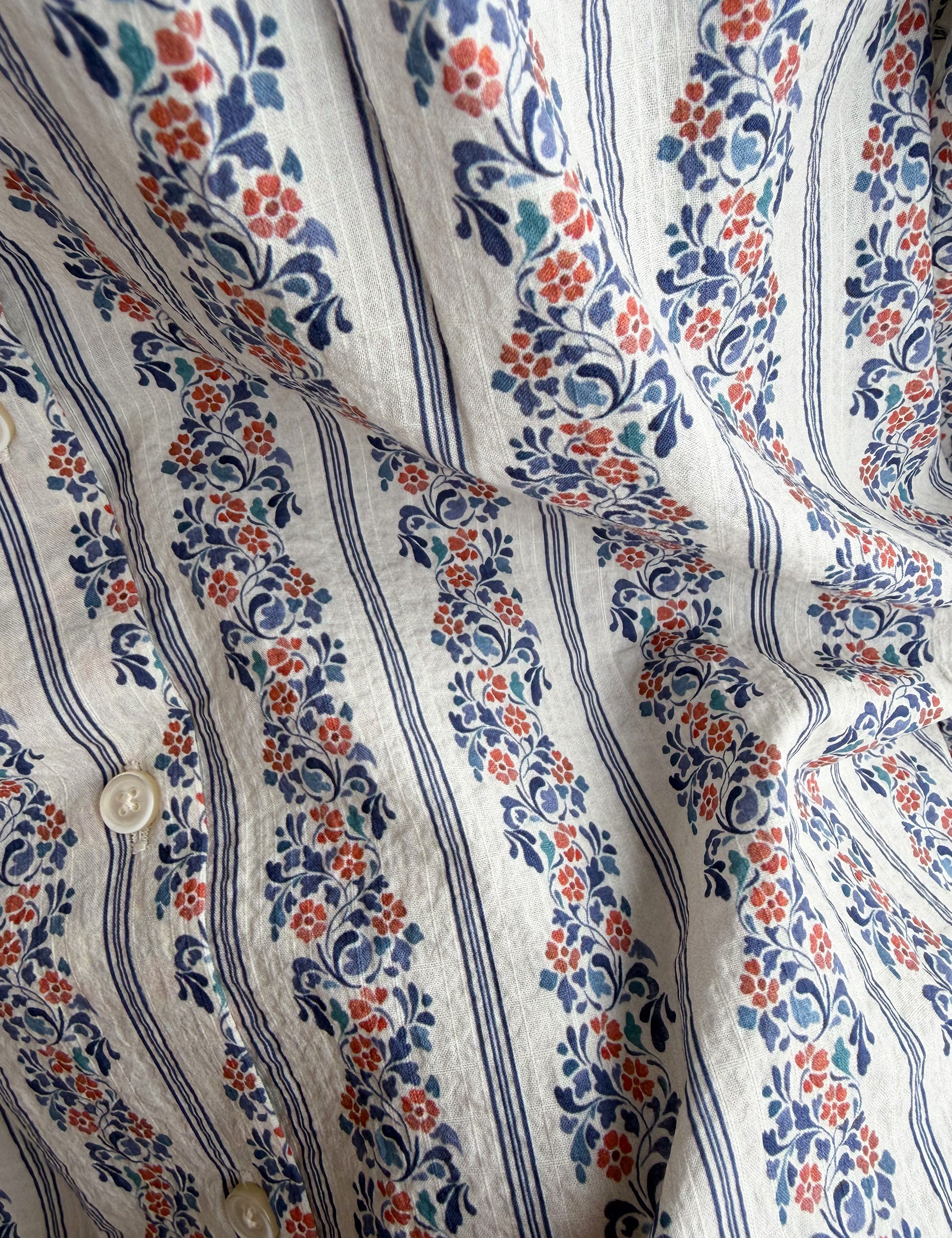 ANNEMONNE BLUS - PROVENCE CREAM