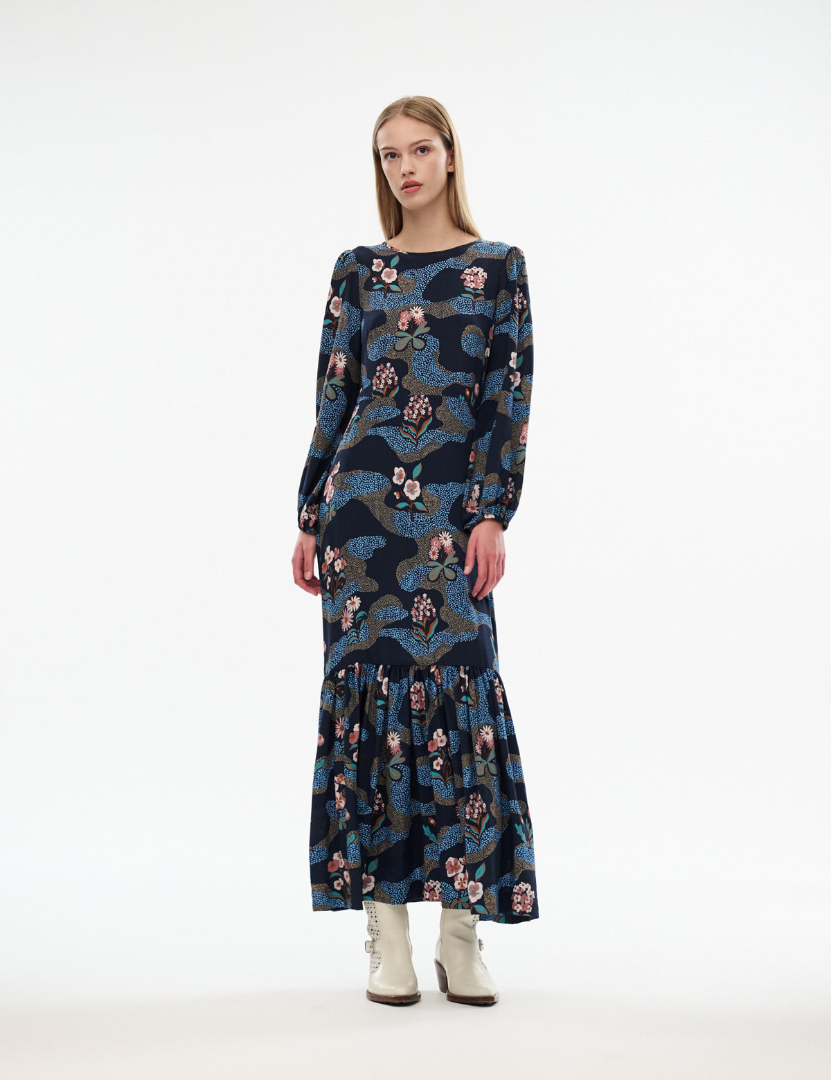 Navy long-sleeve midi dress with crew neck and gathered tiered skirt in multicolor print