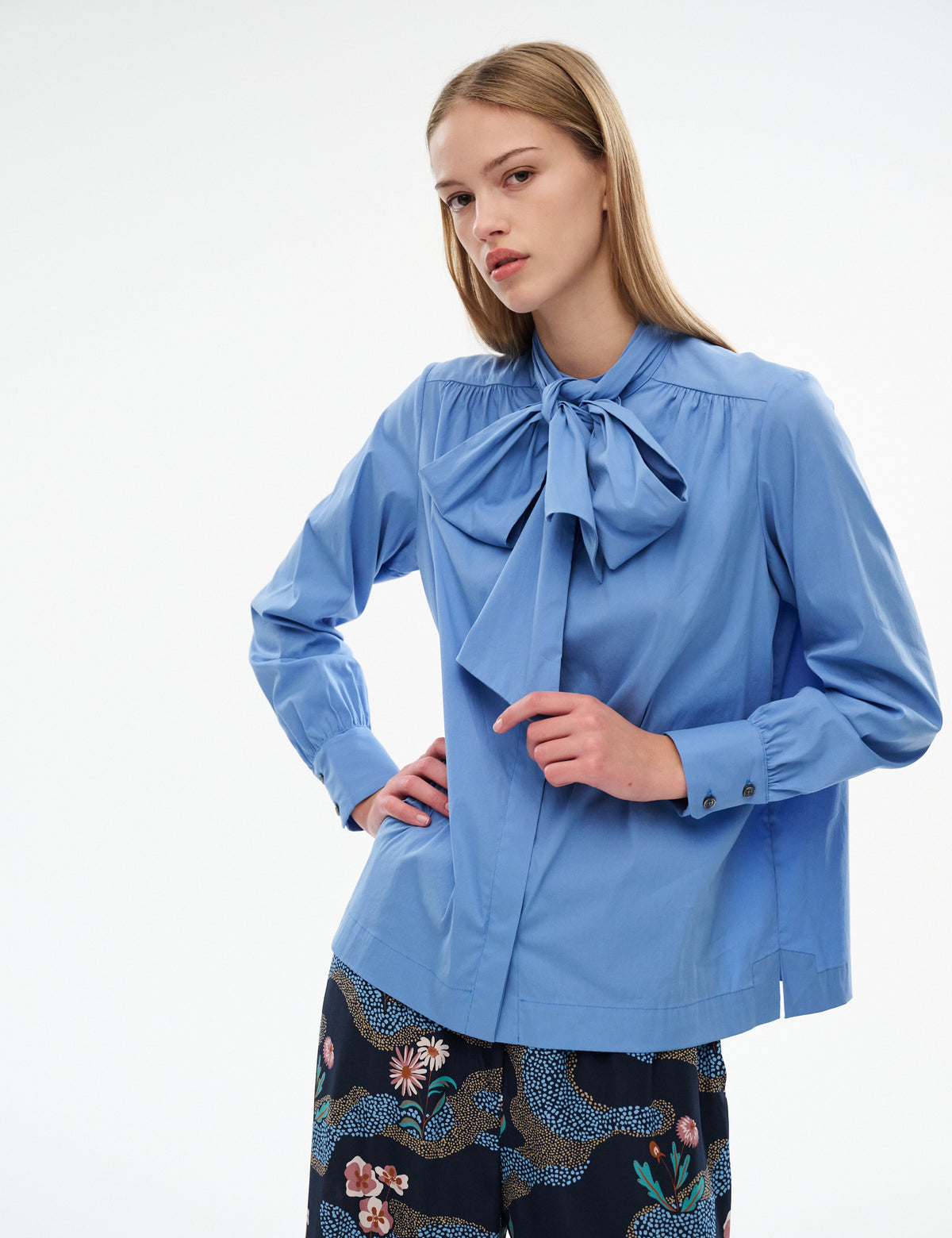 NELLE lake blue bow-front shirt with pleated collar and button cuffs