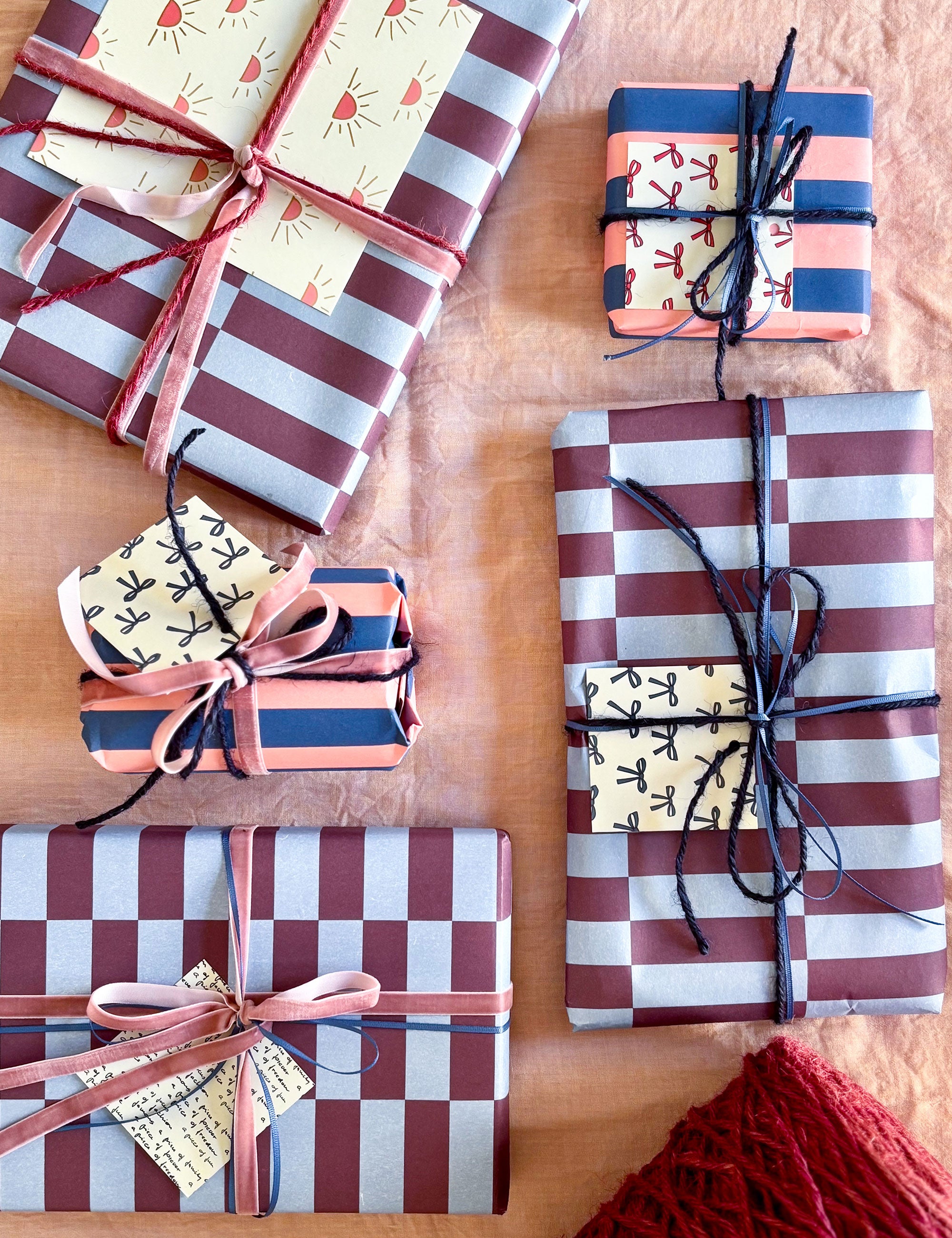 GIFT WRAPPING -